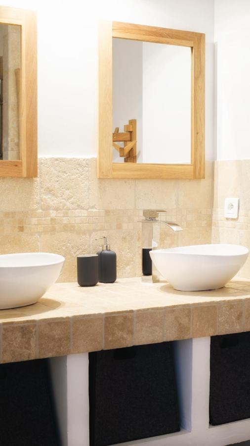 L'Ostal - Bed & Breakfast - Chambres Et Suites De 25 A 40M2 - Spa Saint-Hilaire-dʼOzilhan Екстериор снимка