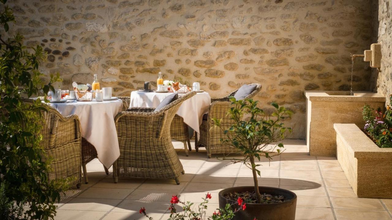 L'Ostal - Bed & Breakfast - Chambres Et Suites De 25 A 40M2 - Spa Saint-Hilaire-dʼOzilhan Екстериор снимка