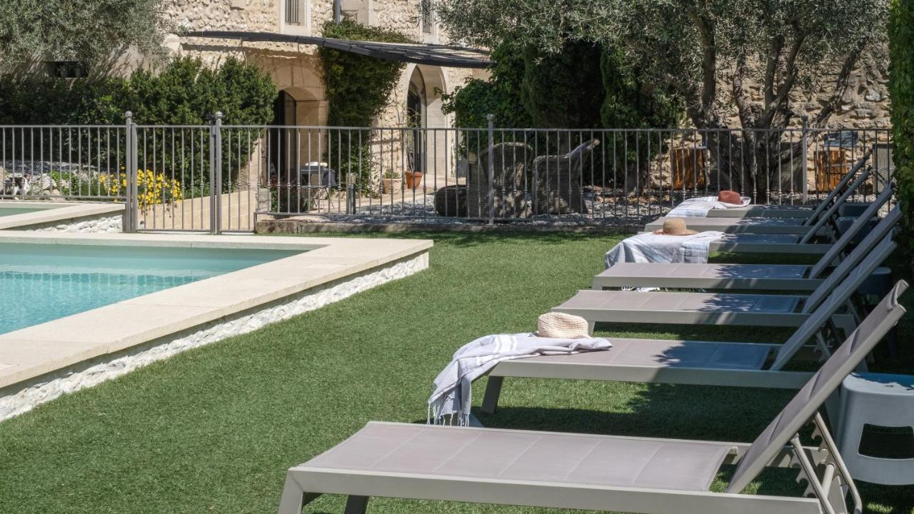 L'Ostal - Bed & Breakfast - Chambres Et Suites De 25 A 40M2 - Spa Saint-Hilaire-dʼOzilhan Екстериор снимка