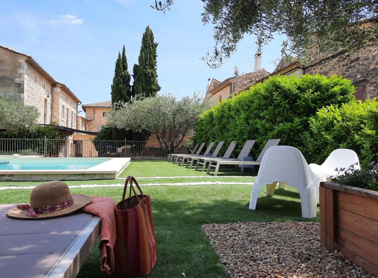 L'Ostal - Bed & Breakfast - Chambres Et Suites De 25 A 40M2 - Spa Saint-Hilaire-dʼOzilhan Екстериор снимка