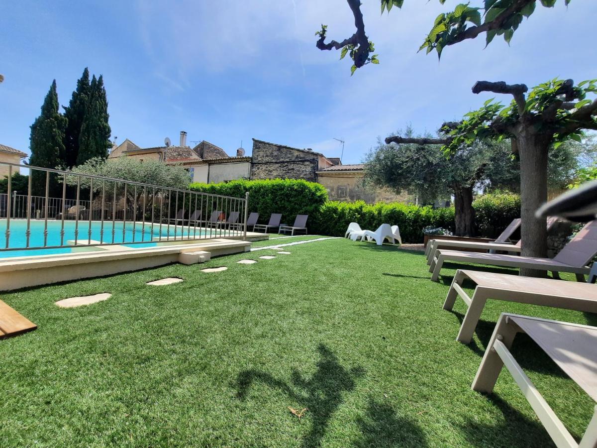 L'Ostal - Bed & Breakfast - Chambres Et Suites De 25 A 40M2 - Spa Saint-Hilaire-dʼOzilhan Екстериор снимка
